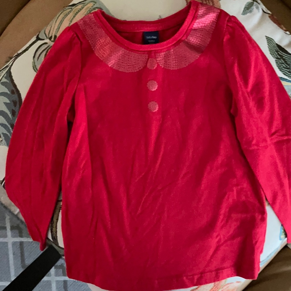 Girls red long sleeve top. 4T.